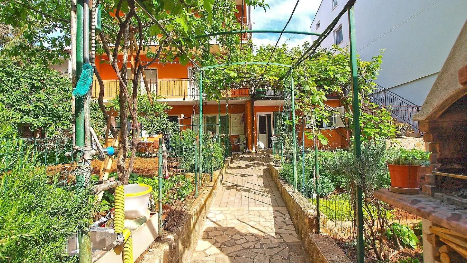 Apartment Ferienwohnung Fuer 4 Personen Ca 36 Qm In Pula, Istrien Istrische Riviera Croatia